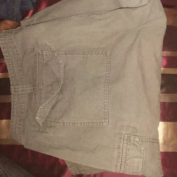 Wrangler shorts - Picture 2 of 2